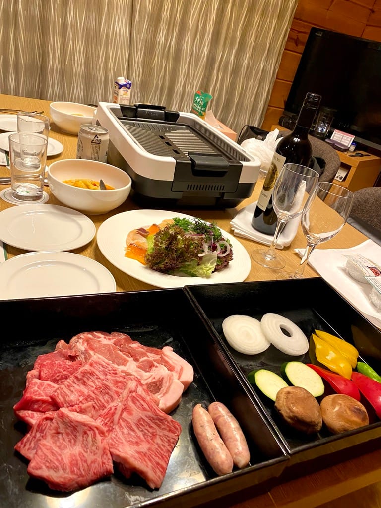 ベルナティオ コテージ部屋食の焼肉セット